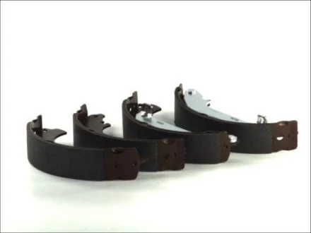 Гальмівна колодка FORD FOCUS II MAZDA 3 1.4-2.0LPG 10.03-09.12 ABE C0G054ABE