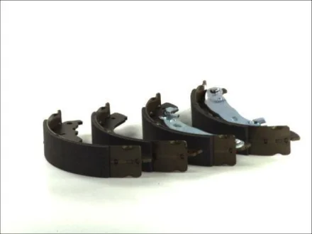 Гальмівна колодка DS DS 3 CITROEN C3 II, DS3 PEUGEOT 207, 208, 208 I, 301 1.0-1.6D 02.06- ABE C0P033ABE