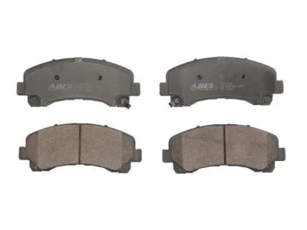 Комплект гальмівних колодок передн, CHEVROLET TRAILBLAZER ISUZU D-MAX I, D-MAX II 1.9D-3.0D 06.03- ABE C19014ABE