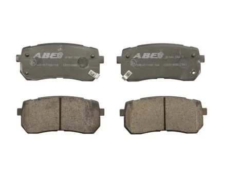 Комплект гальмівних колодок задн, HYUNDAI H-1 CARGO, H-1 TRAVEL, IX55 KIA CARNIVAL II, CARNIVAL III, SORENTO III, SPORTAGE IV MAZDA 3, CX-30 1.8D-3.8 10.01- ABE C20310ABE