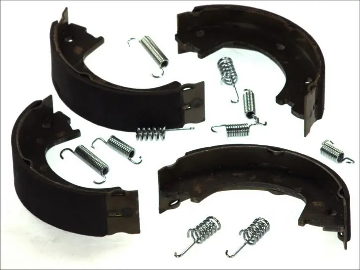 Гальмівна колодка MERCEDES SPRINTER 3,5-T (B906), SPRINTER 3-T (B906), SPRINTER 4,6-T (B906), SPRINTER 5-T (B906), SPRINTER 5-T (B907) ABARTH 124 SPIDER VW CRAFTER 30-35 1.4-3.5 04.06- ABE CRM013ABE (фото 1)