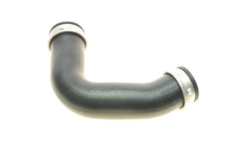 Патрубок інтеркулера (нижній) (R) Audi A3/Skoda Octavia/VW Golf V/Touran 2.0 TDI 05-12 UA63 AIC 56730