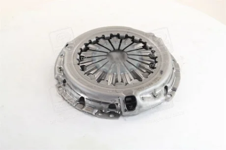 Корзина сцепления TOYOTA AVENSIS, RAV 4 II, YARIS 1.3-1.4D-1.6-1.8 00-09(пр-во) AISIN CTX-088