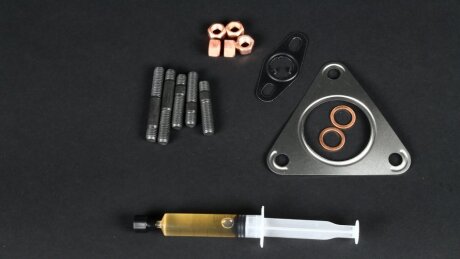 Комплект прокладок з різних матеріалів MERCEDES C 250 TURBO 20V |OM605.960| 1995-2000 -ua AJUSA JTC11007