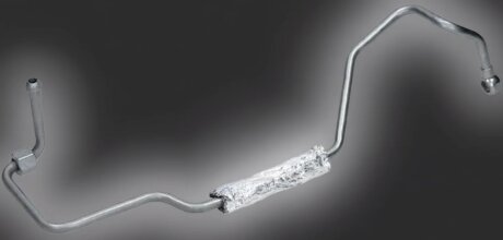 Трубка подачі масла OPEL ASTRA G, VECTRA C 2.0, 2.2d AJUSA OP10020