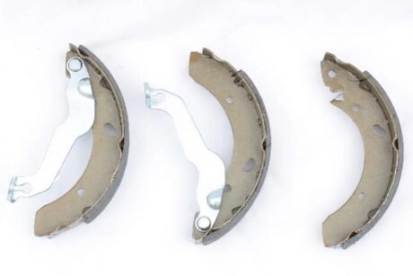 Колодки тормозные барабанные (комплект 4 шт.)) ASHIKA 55-05-516