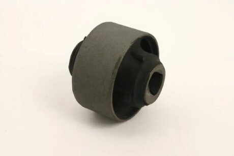 Сайлентблок рычага MAZDA 323 1998-2004 FRONT L/R (REAR) ASHIKA GOM-306