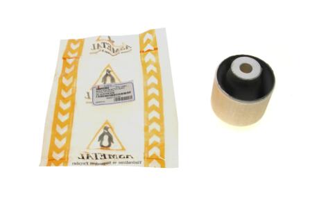 Сайлентблок важеля (переднього/знизу/спереду/всередині) BMW 5 (F10)/6 (F13) 10- (opt-om) ASMETAL 38BM1002