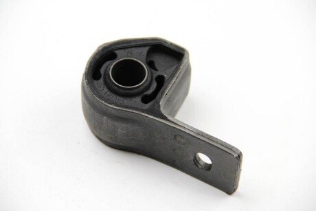 Сайлентблок важеля (переднього/ззаду) Citroen Berlingo/Peugeot Partner 1.6/2.0 HDI 96- UA63 ASMETAL 38CT0208