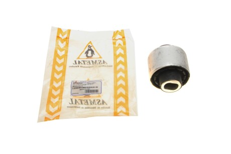 Сайлентблок важеля (переднього/знизу) MB C-class (W203) 00-07 UA63 ASMETAL 38MR0510