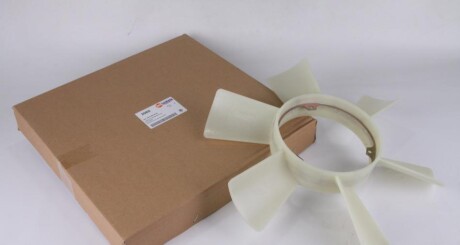 Крыльчатка вентилятора MB Sprinter 2.9TDI (6 лопастей/3 крепления)) (2060) (opt-om) AUTOTECHTEILE 100 2060