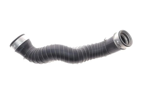 Патрубок интеркулера с фитингами, армированный, материал резина AUTOTECHTEILE 100 5200