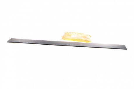 Молдинг дверей (бічних/R) MB Sprinter (W906)/VW Crafter 06- (opt-om) AUTOTECHTEILE 100 6943