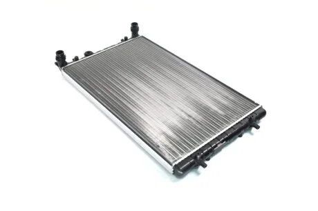 Радіатор охолодження двигуна GOLF4/A3/TT/LEON/BORA M/J (Ava) AVA COOLING AI2155