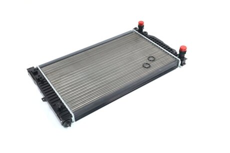 Радіатор охолодження двигуна A4 1.6/1.9TD MT 96-00 M/J (Ava) AVA COOLING AIA2123