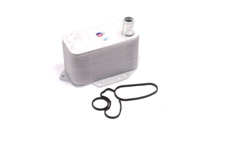 Радіатор масляний BMW 3 E90 (05-), 5 E60 (04-), X5 E70 (07-) 3.0D AVA AVA COOLING BW3554