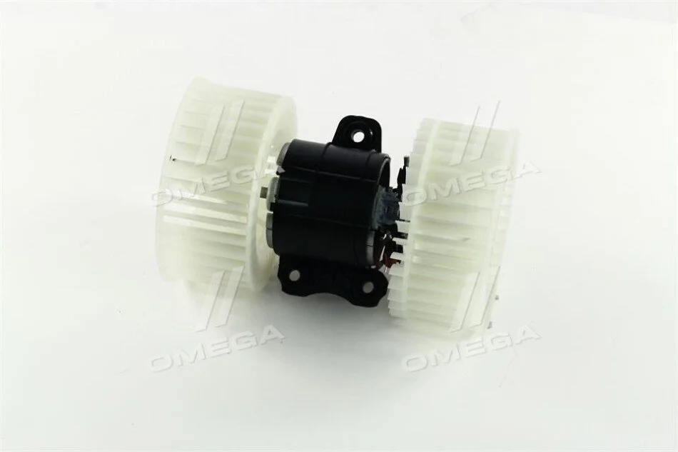 Вентилятор обігрівача салону Range Rover 02>12 AVA AVA COOLING BW8470 (фото 1)