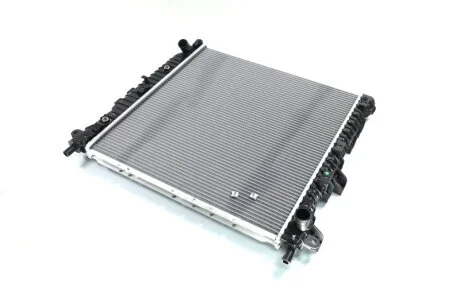 Радіатор охолодження SSANG YONG ACTYON/KYRON (05-) (вир-во AVA) AVA COOLING DWA2105