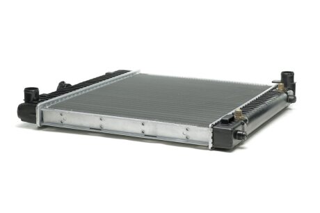 Радіатор охолодження двигуна MB W123 23/28 AT 76-85 (Ava) AVA COOLING MS2043