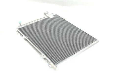 Конденсор кондиціонера MB W210 E-CLASS MT/AT 95- (вир-во AVA) AVA COOLING MS5232