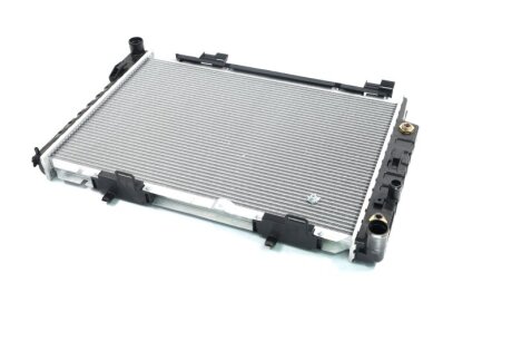Радіатор охолодження двигуна MB W202(C) MT/AT +AC 96- (Ava) AVA COOLING MSA2174