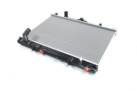 Радіатор охолодження MITSUBISHI Pajero Sport (K9 W) (AVA) AVA COOLING MT2157