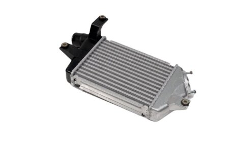Інтеркулер L200/PAJERO 2.5 DiD 06+ (AVA) AVA COOLING MT4283