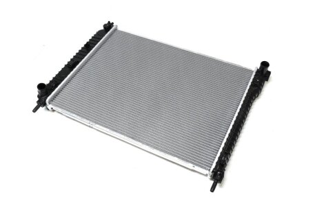 Радіатор охолодження двигуна Chevrolet Captiva Opel Antara (07-) 2,4i 3,2i MT AVA AVA COOLING OLA2435