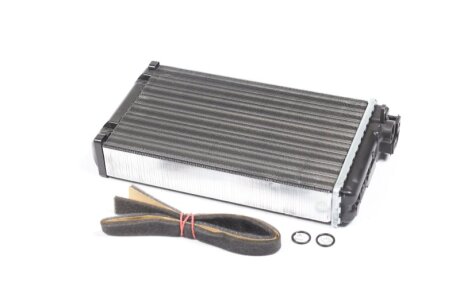Радіатор обігрівача OMEGA A ALL MT/AT +/- A/C (Ava) AVA COOLING OLA6116