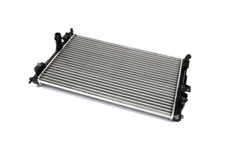 Радіатор охолодження двигуна CITROEN BERLINGO/C4/PEUGEOT 3008/OPEL VIVARO (Ava) AVA COOLING PE2386