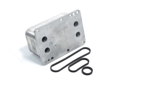 Радіатор масляний Nissan/Opel/Renault (AVA) AVA COOLING RT3631