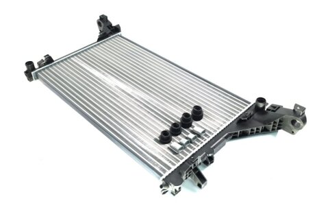 Радіатор охолодження двигуна Renault Master III 2,3d 10> AVA AVA COOLING RTA2560