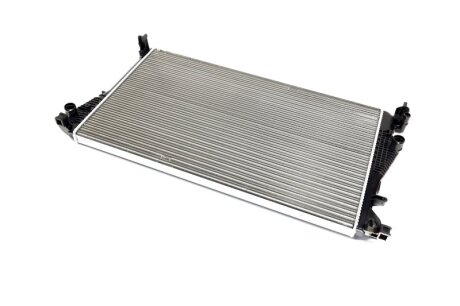 Радіатор охолодження двигуна OPEL VIVARO A (01-)/RENAULT TRAFIC II (01-) 2.0 dCi (AVA) AVA COOLING RTA2601