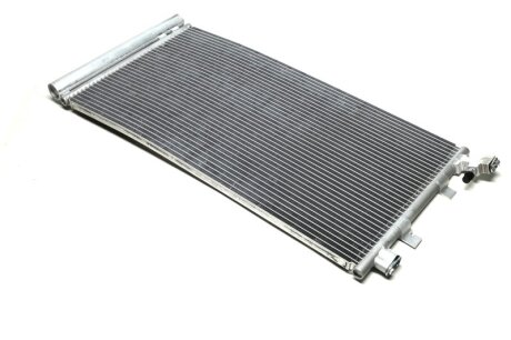 Радиатор кондиционера Renault Megane III Scenic III AVA AVA COOLING RTA5449D