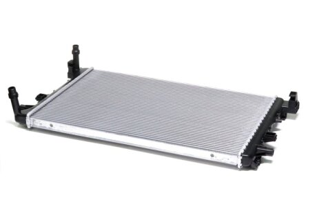 Радіатор охолодження двигуна VW Passat 2.0D 15- (AVA) AVA COOLING VN2426