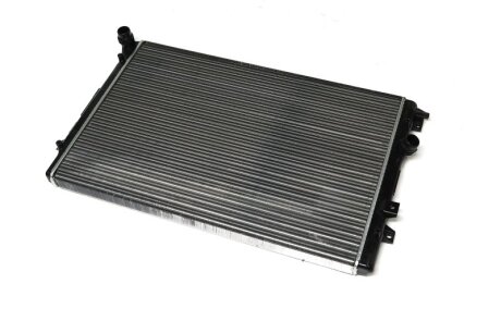 Радіатор охолодження двигуна VW Tiguan (07-18) MT/AT AVA AVA COOLING VNA2324