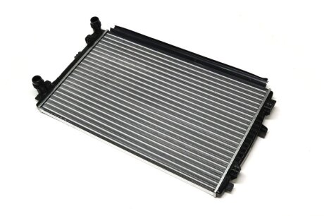 Радіатор охолодження Golf VII 1.2 TSi 08/12- (VW2338) (AVA) AVA COOLING VNA2338