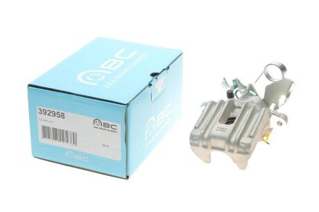 Супорт гальмівний (задній) (L) Audi A6/VW Passat 96-05 (d=38mm) (Lucas) UA63 AXIA Brake Calipers 392958