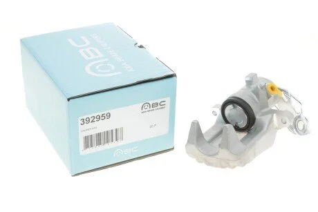 Тормозной суппорт (задний) (R) Audi A6/VW Passat B5 96-05 (d=38mm) (Lucas) UA63 AXIA Brake Calipers 392959