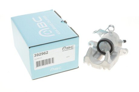 Супорт гальмівний (задній) (L) Skoda Octavia I/VW Bora 96-13 (d=41mm) (Lucas) UA63 AXIA Brake Calipers 392962