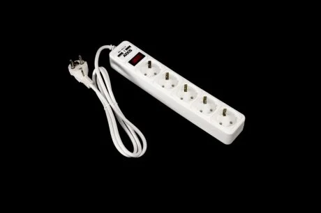 Сетевой фильтр, удлинитель с USB2 Optima Base 5 1,5m WHITE провод 3*0,75мм2 Axxis Ax-1265