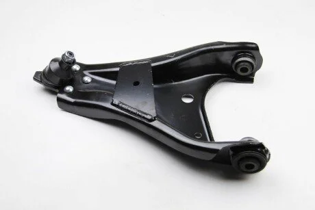 Рычаг подвески передних лев (кон. 17.2*21.8mm) RENAULT DUSTER (11-18,17-) (97-09536) AYD 9709536