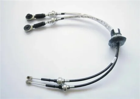 Трос привода коробки передач B CAR 001CT262