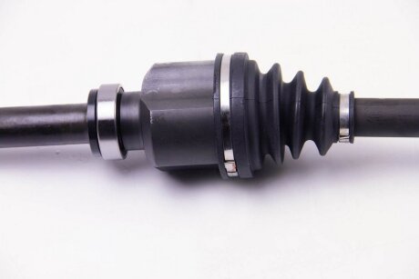 Піввісь CITROEN C5 2009-, DISPATCH/JUMPY 2011-, DS5 2011- -ua BGA DS1401R