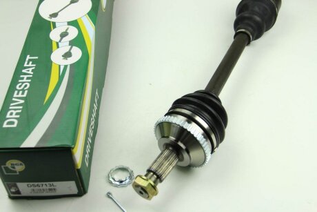 Піввісь PEUGEOT 806 2000-2002, BOXER 1994-2002, EXPERT 2004-2007 BGA DS6713L