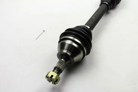 Полуось CITROEN BERLINGO 2012-, C4 2008-2010, C4 GRAND PICASSO 2013-, C4 PICASSO 2013- BGA DS6726RA
