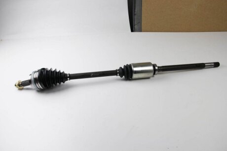 Піввісь OPEL / VAUXHALL MOVANO 2006-2010 BGA DS7335RA