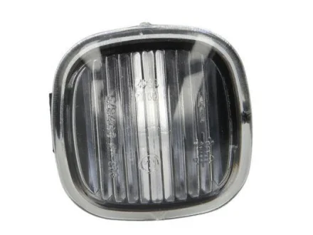 Повторювач повороту лів/прав (димчаст) AUDI A3 8L, A4 B5 SEAT CORDOBA 6L, IBIZA III 6L SKODA FABIA I, FABIA II, OCTAVIA I, RAPID, ROOMSTER 11.94-03.17 BLIC 5403-43-007104C