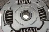 Комплект зчеплення Chrysler Voyager 2.5D 00-08 (d=241mm) (+вижимний) (opt-om) BLUE PRINT ADA103001 (фото 3)