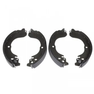 Колодки тормозные барабанные задние Chrysler, Jeep Patriot 4x4-17, Nissan Juke I-19 (выр-во Blue Pri BLUE PRINT ADA104116